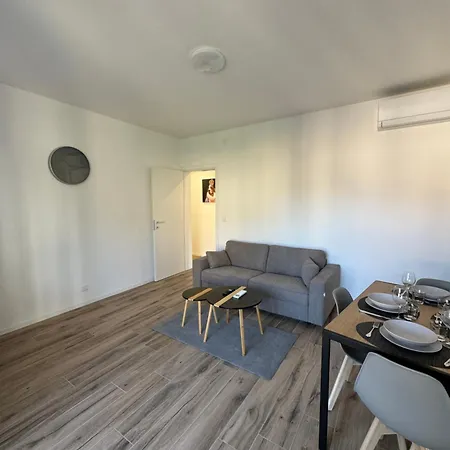 Appartamento Deluxe Central - Free Parking *